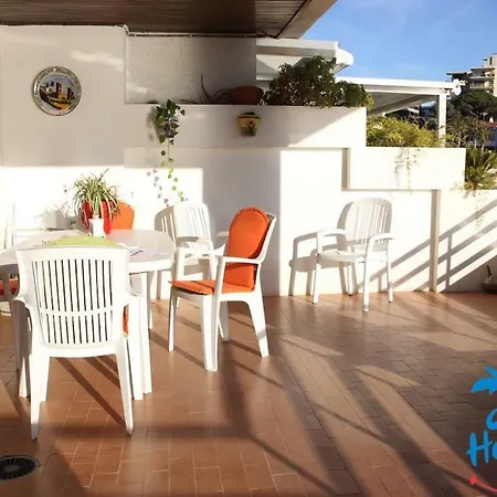 Just Holidays. Playamero Exclusive Salou