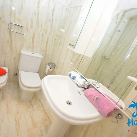 Just Holidays. Playamero Exclusive Salou